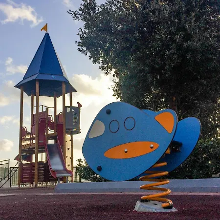 Etoile Court - Homey, Spacious & Private Patio Mgarr