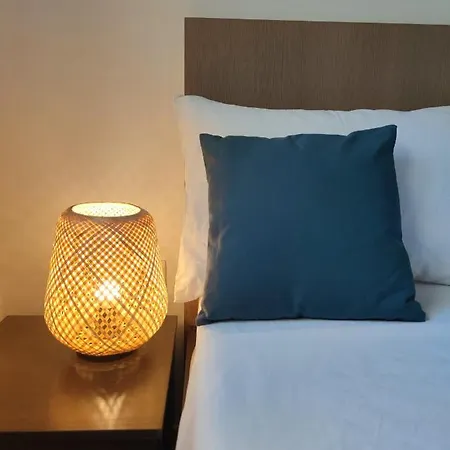 Etoile Court - Homey, Spacious & Private Patio Apartment Mgarr