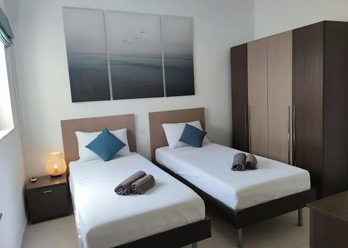 Διαμέρισμα Etoile Court - Homey, Spacious & Private Patio