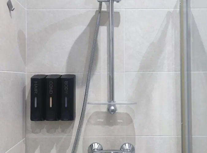 Etoile Court - Homey, Spacious & Private Patio Mgarr