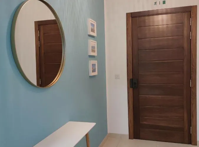 Etoile Court - Homey, Spacious & Private Patio Mgarr